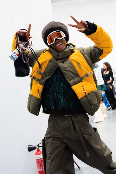 Look 2